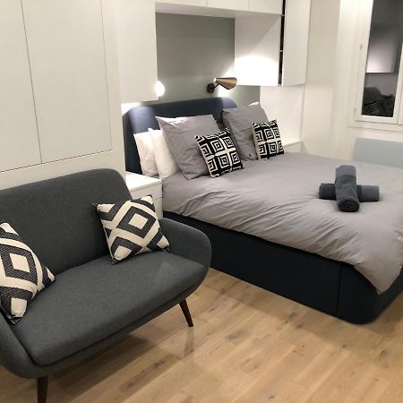 Studio Design Proche Champs-Elysees باريس المظهر الخارجي الصورة