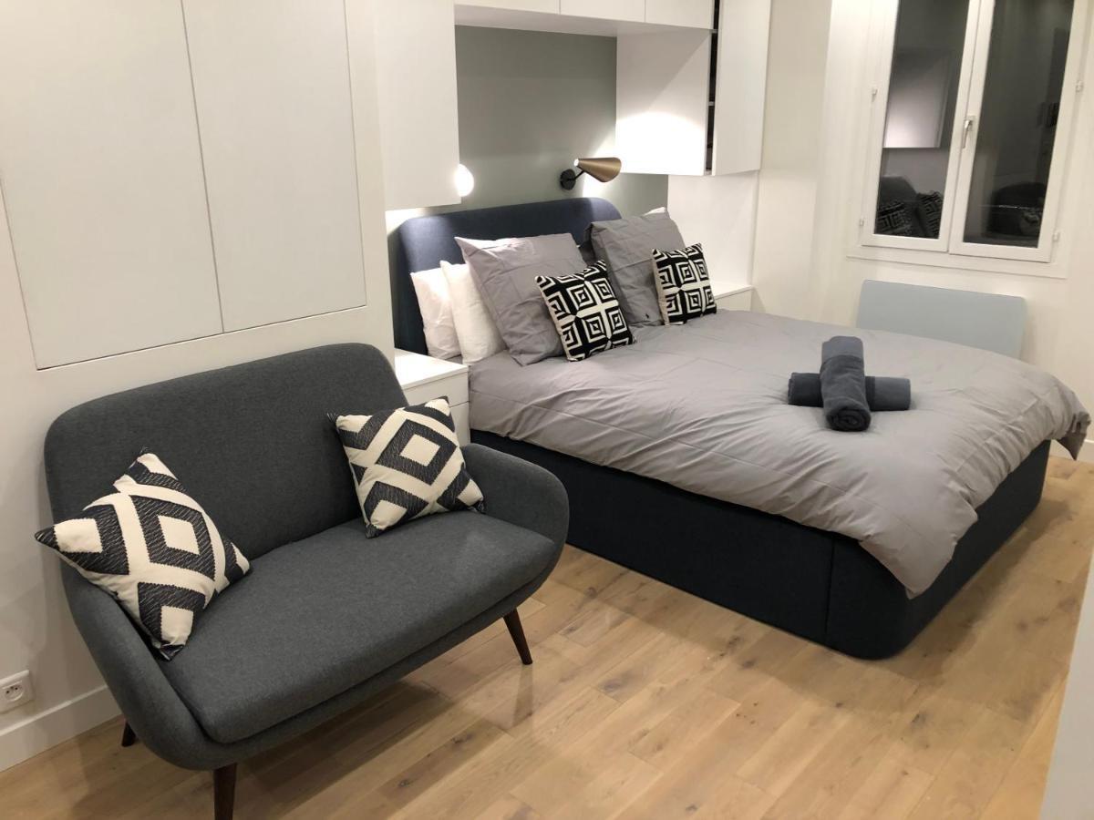 Studio Design Proche Champs-Elysees باريس المظهر الخارجي الصورة